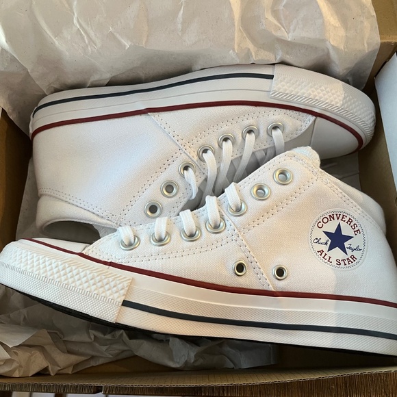 NWT NIB CONVERSE MADISON size 7 white - Picture 4 of 6